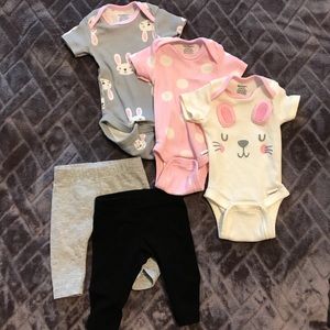 ❌SOLD❌Newborn Baby Bundle 👶